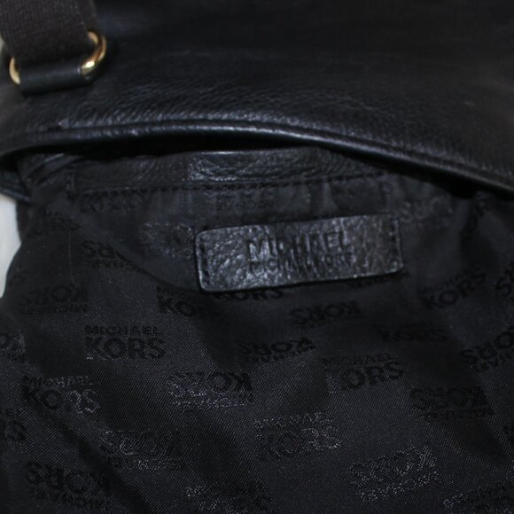 Michael Kors black Crossbody Leather messenger Bag - Picture 5 of 9